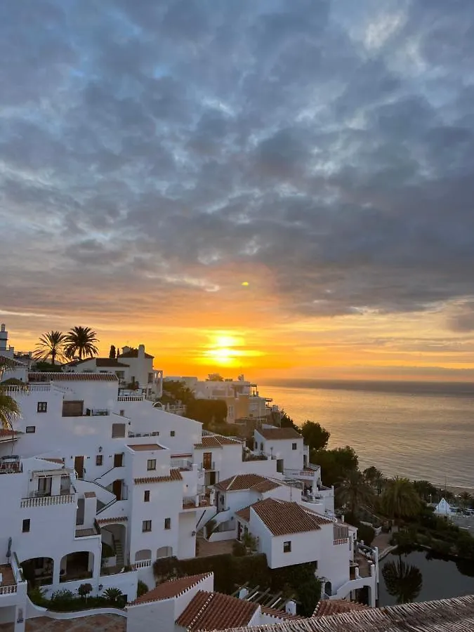 Burriana Playa Sea View Apartment Nerja